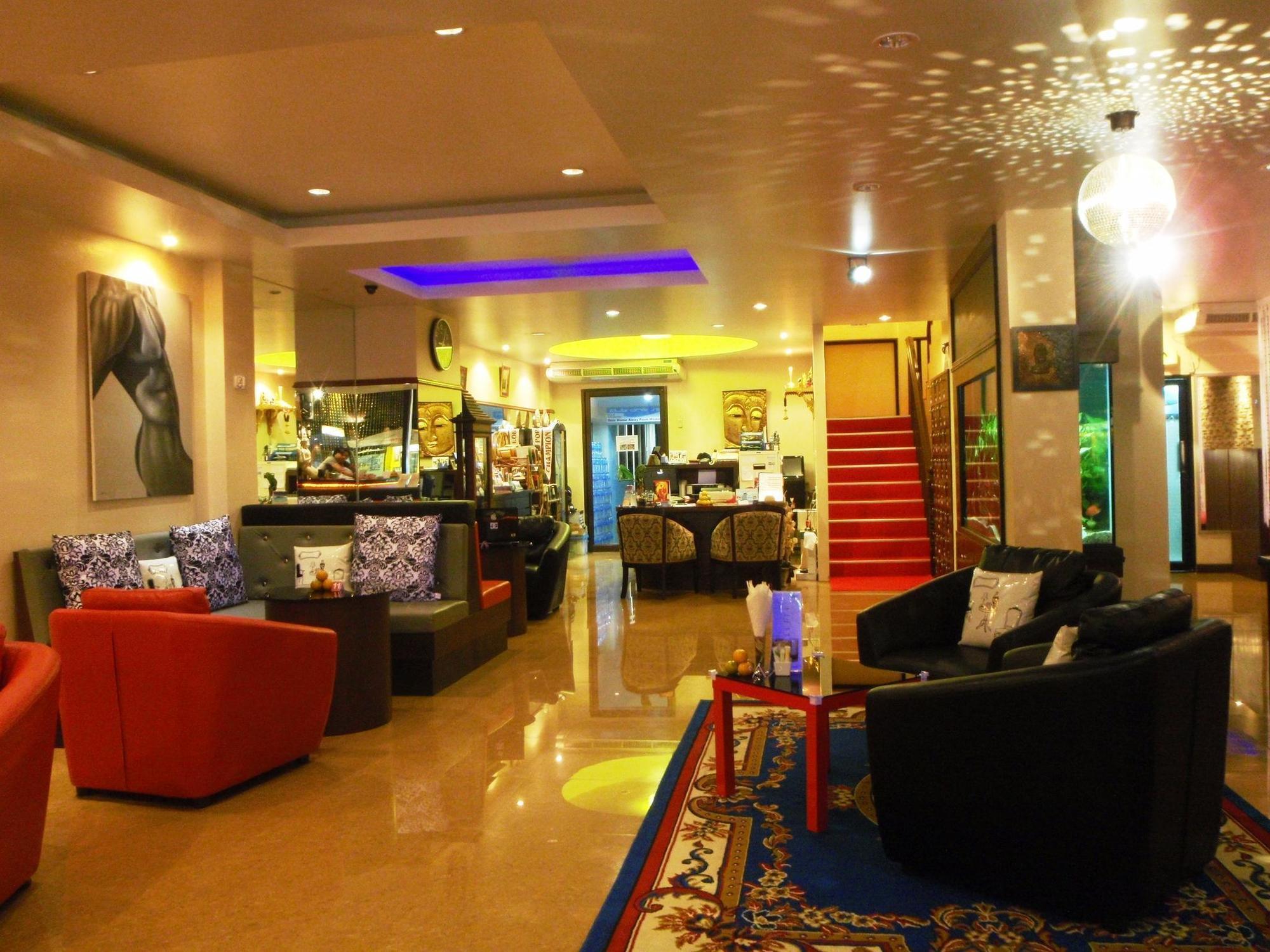 Club One Seven Phuket Hotel Patong Exterior foto